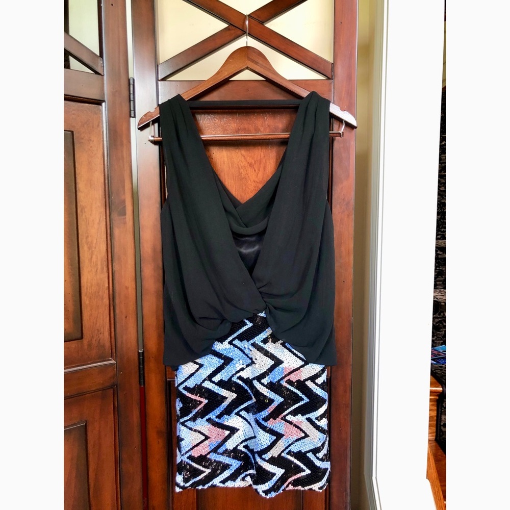 Black/Sequin Chevron Deep V Open Back Mini - image 3
